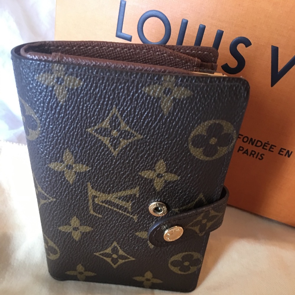 LOUIS VUITTON FRENCH WALLET MONOGRAM MADE N FRANCE